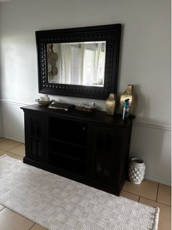 Console and mirror