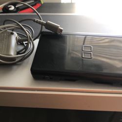 Nintendo DS Lite