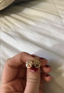 Dog or cat (animal) paw print earrings