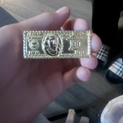 Two Finger 100 Ring 