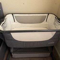 Kool Baby Bassinet 