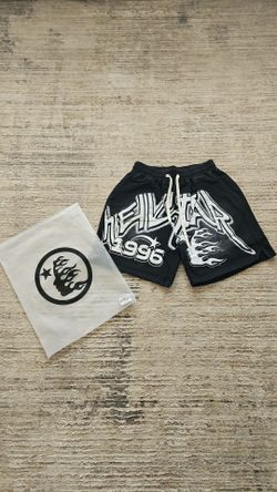 Hell star shorts