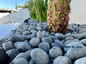 Rocks Pebbles Mexican Beach Pebbles By 40 Lbs Bag And By The Ton