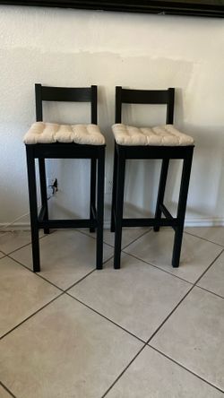Table /4 Chairs