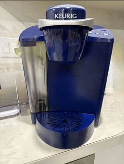 Keurig K40 Model Single Coffee or Tea k cups