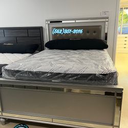 Queen LED Light Bed Frame Grey & Silver- Cama Gris Con Luces