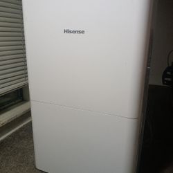 Hisense 2.0-Gallon 50 -Pint 2 -