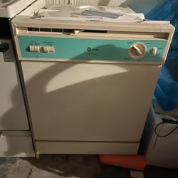 Dish Washer