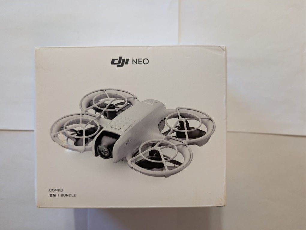 DJI Neo Three-Battery Combo, Mini Drone with 4K UHD Camera for Adults