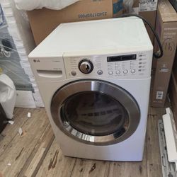 LG Washer And Dryer Set 
