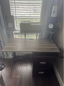 Desk