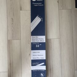 33" Fluorescent Fixture And Bulb New