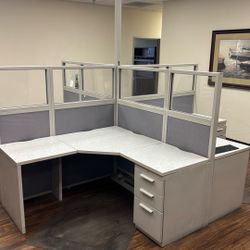 Free Stuff . First Come First Takes It . Not Saving Nothing 