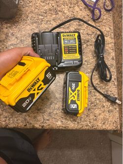 Brand new DEWALT 20V MAX XR 5Ah Batteries (Pair) & Charger
