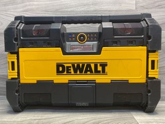 A1 Hawk – DeWalt DWST08810 ToughSystem Radio – Bluetooth, Charger, Stackable (A1D020032) - Good Condition