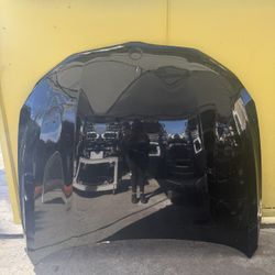 2016-2019 BMW 7 SERIES HOOD