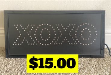 New! XOXO Sign