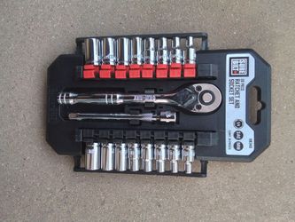 Surebuilt 20pc. 1/4" Socket Set- BRAND NEW 