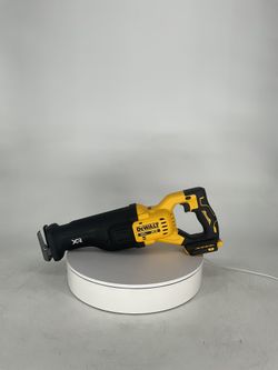 DEWALT 20-Volt XR Cordless Reciprocating Saw (Tool Only)