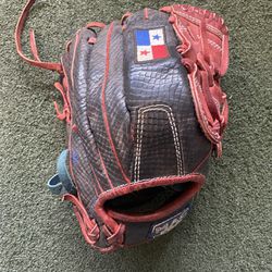 Mac Pro Baseball Glove  