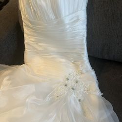 Maggie Sottero Wedding Dress Size 10