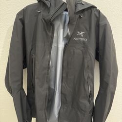 Arcteryx Beta AR Gore-Tex men’s Jacket - Small - Black