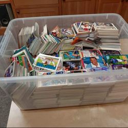 Thousands Sports Baseball Trading Cards 