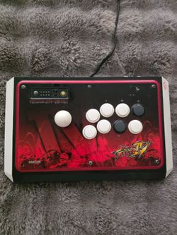 Xbox 360 Street Fighter IV Round 2 Arcade FightStick Tournament Edition