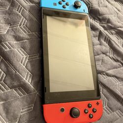 Nintendo Switch 