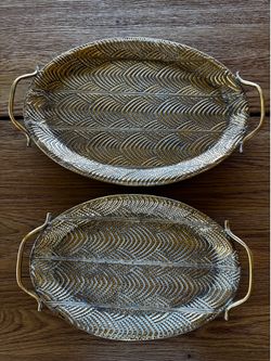 Gorgeous Vintage Hold Trays