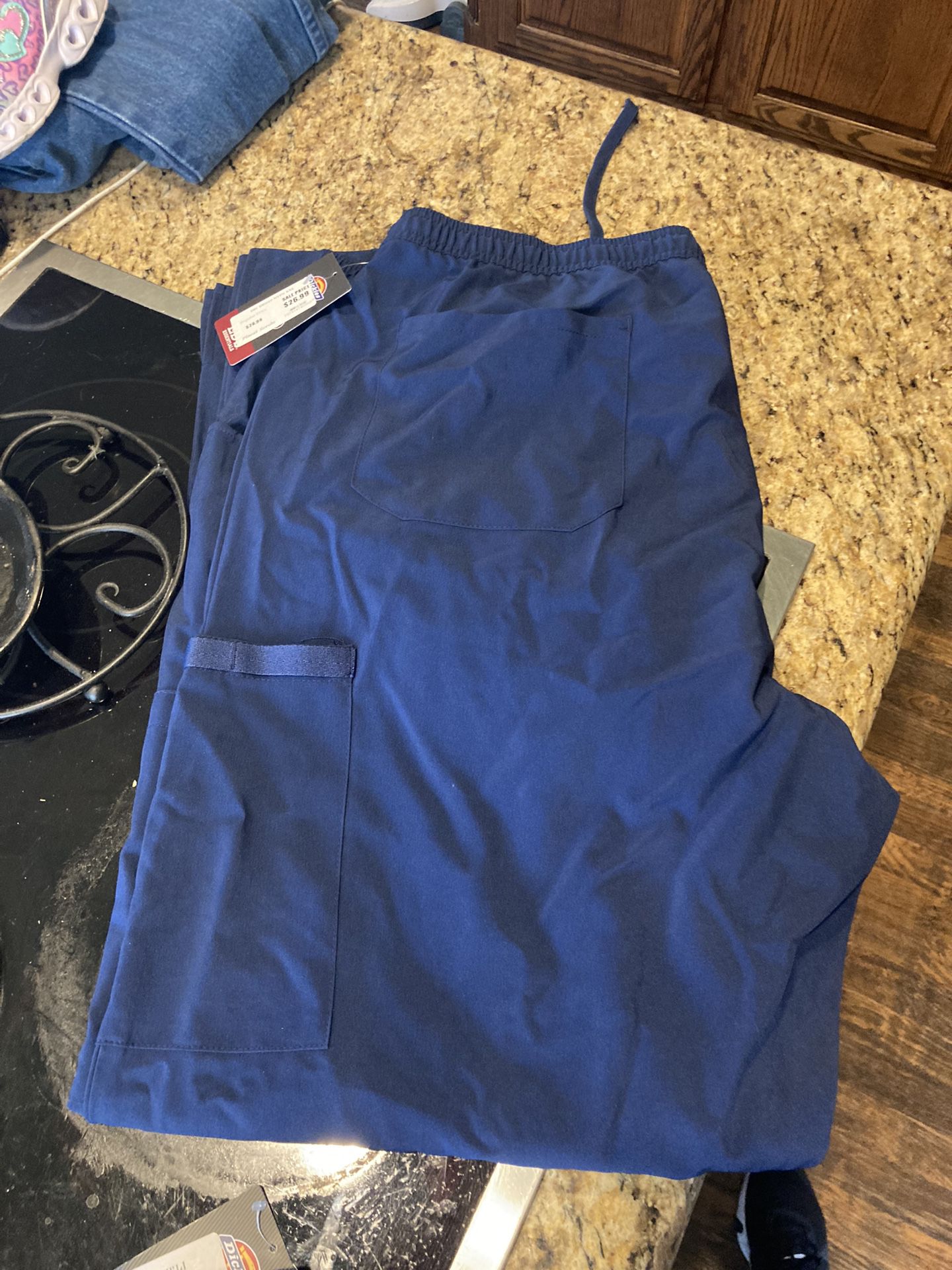 Mens XXL New Dickey’s Scrubs And Cherokee Scrubs Pants for Sale in ...
