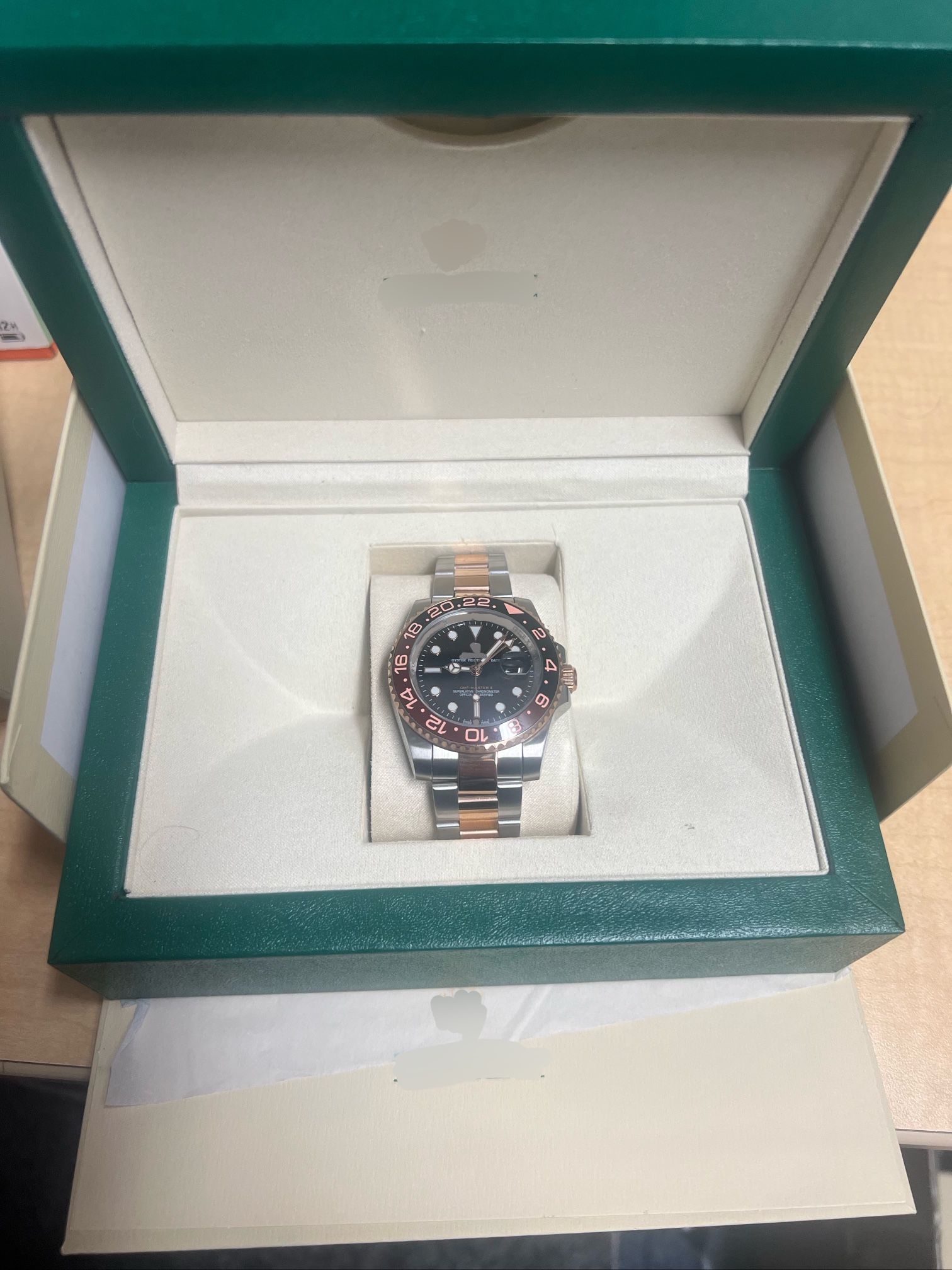 Rose Gold 🥤Luxury Men’s Watch 