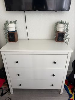 Deep drawers