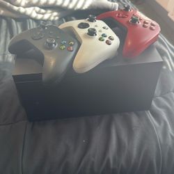 Xbox Series X  Black