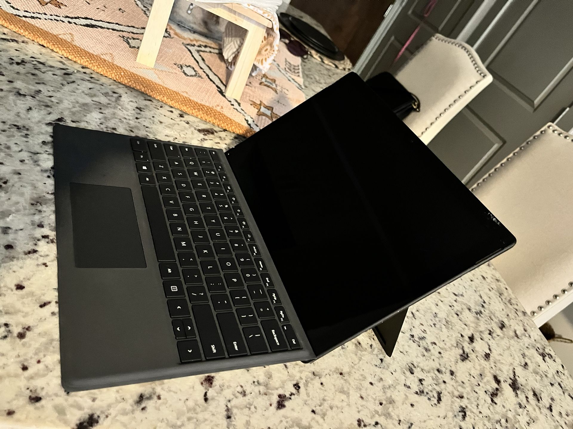 Microsoft Surface 6 (Keyboard & Charger Included)