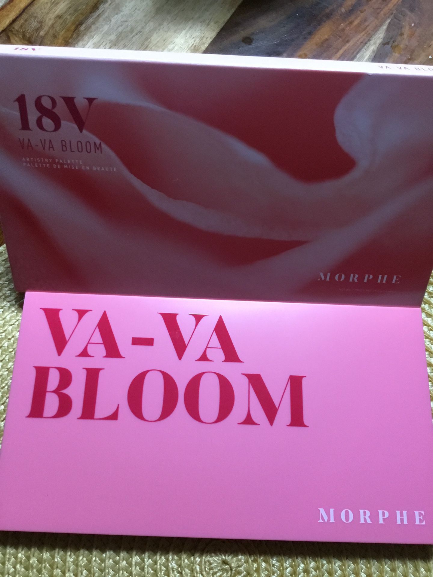 18V Va-Va Bloom Artistry Palette