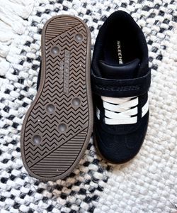 SKETCHERS gently used size 10.5C boys
