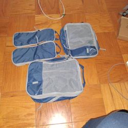 Packing Cubes (4)