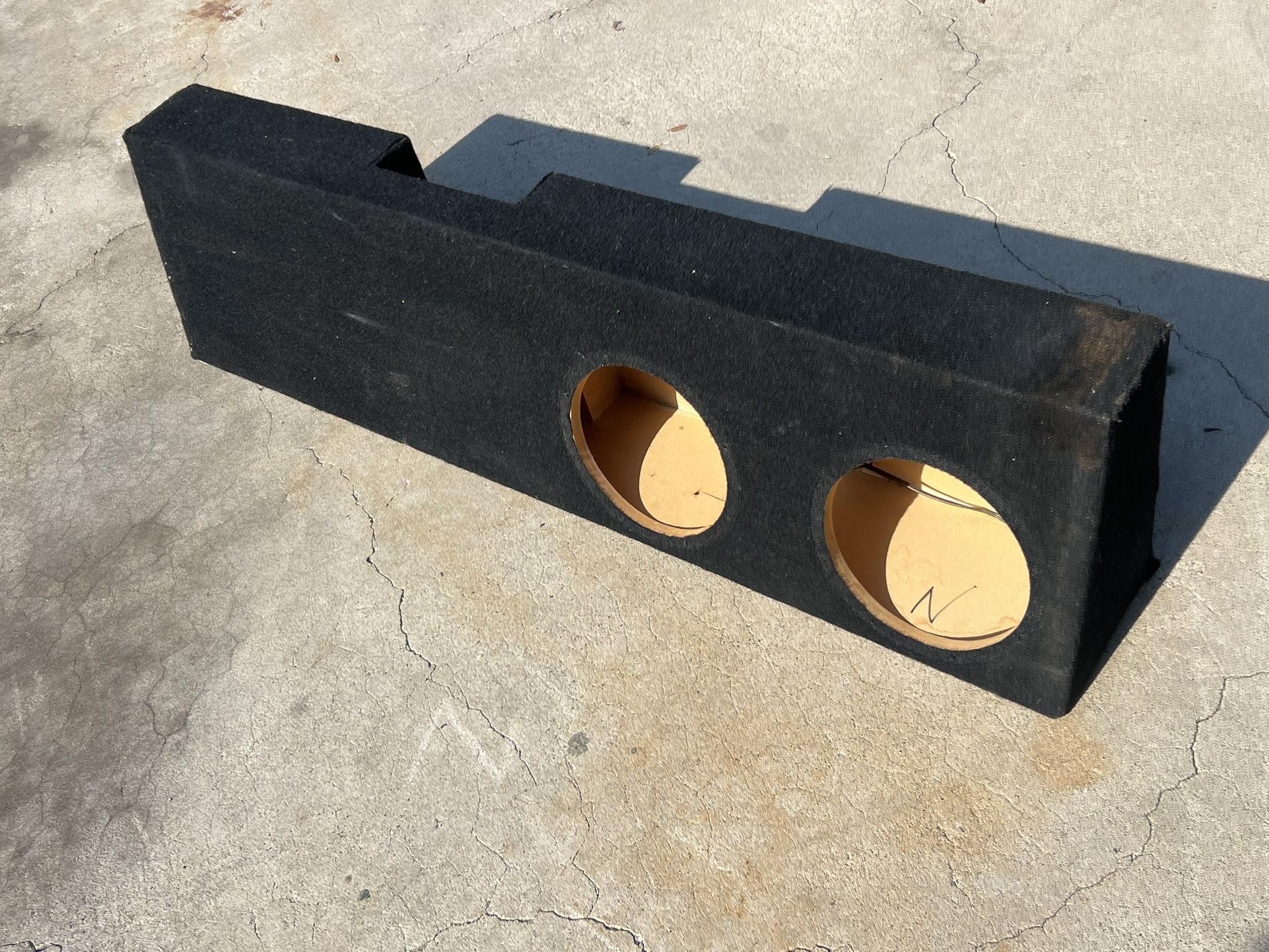 ($140 firm) 2/12s Ported Sub box for a single cab truck