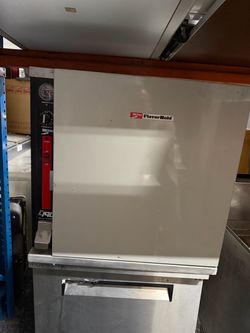 Metro FlavorHold C190 half height insulated heated cabinet.