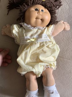 Old Xavier Roberts cabbage patch doll