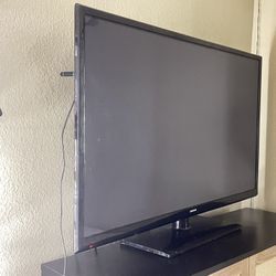55  Samsung TV , Works. No Longer Need It . $150  No Remove
