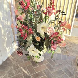 Artificial Flowers With Vase