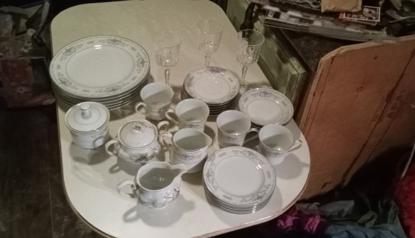 Fine Porcelain China Diane Japan