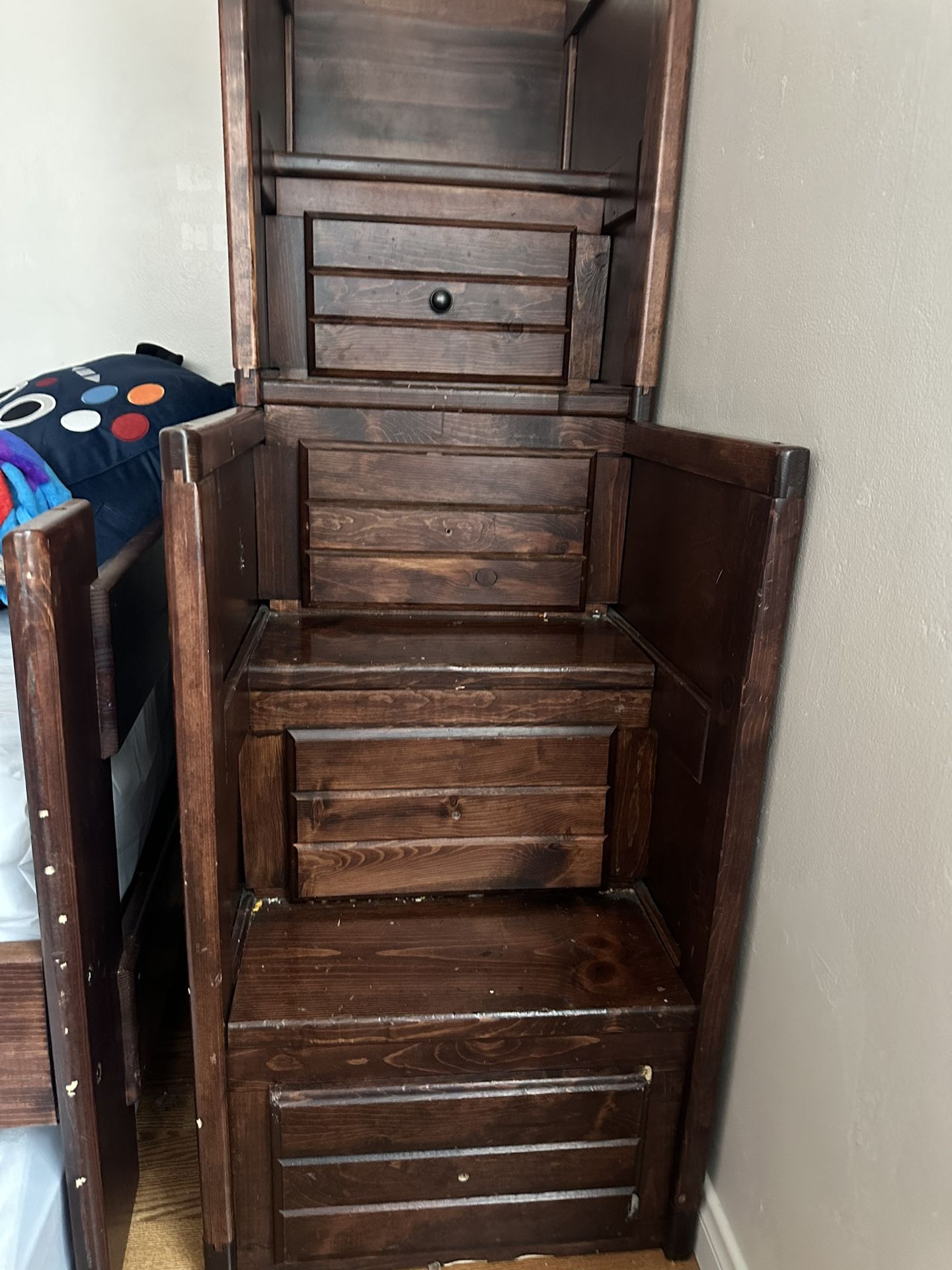 Bunk bed stairs 