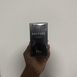 Dior Sauvage Eau de Parfum – Authentic