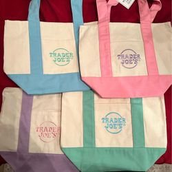🌈 Trader Joe’s Small Pastel Tote Bags – $14 each💜💙🩷