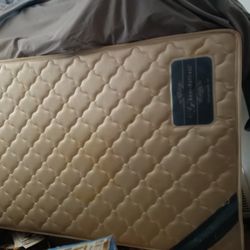 Twin Mattress 
