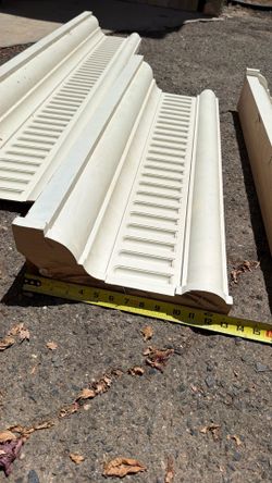 Crown molding
