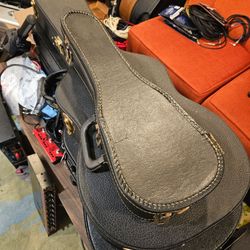 Cute Vintage Ukulele Case